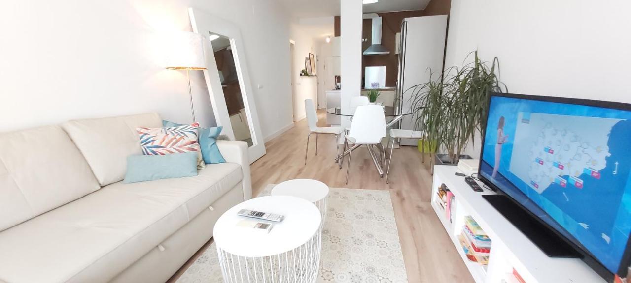 Malaga Centro Terraza Apartment Екстериор снимка